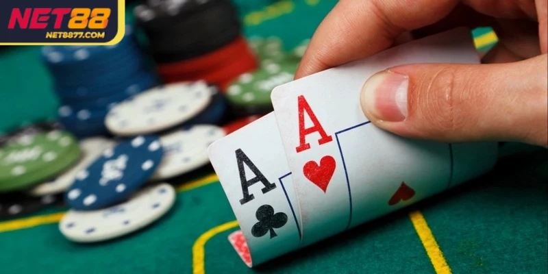 Nắm vững luật chơi Poker là điều kiện tiên quyết cần nhớ